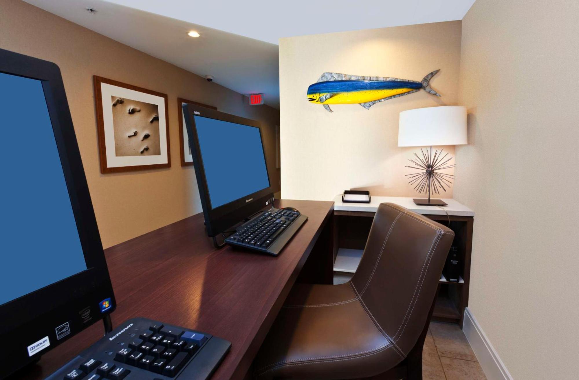 Doubletree By Hilton Galveston Beach Exterior photo